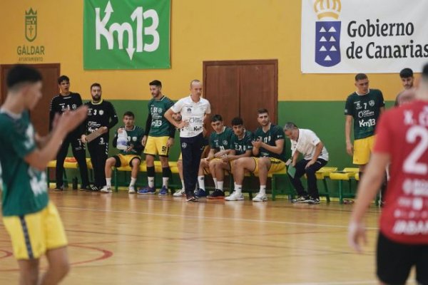 Balonmano: El Km13 Gáldar quiere seguir sumando ante SAR Plastic Omnium