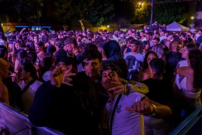 Ptazeta desató la locura en Guía en ‘La Mueve Summer Edition’ de la Noche Joven