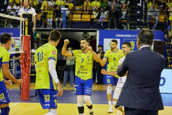 Voleibol: El CV Guaguas se adelanta en la final ante el Grupo Herce Soria (0-3)