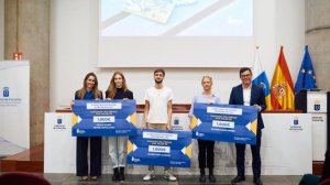 El Gobierno premia tres dise&ntilde;os identitarios para ilustrar el portabono del Bono Residente Canario