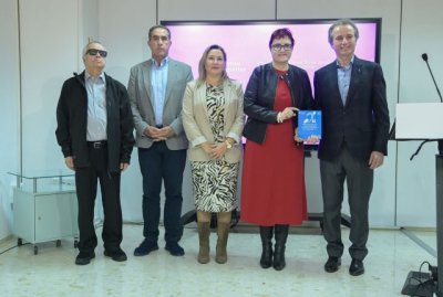 Bienestar Social instala dispositivos para mejorar la atenci&oacute;n a las personas con discapacidad auditiva