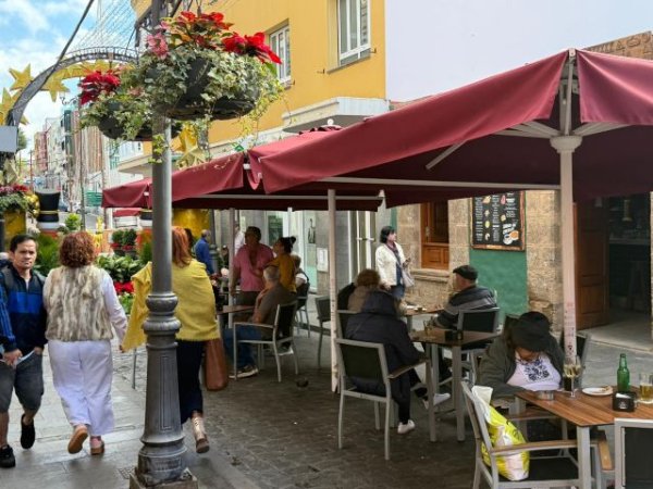 El Ayuntamiento de G&aacute;ldar autoriza el &lsquo;tardeo&rsquo; en el casco hist&oacute;rico para el 31 de diciembre