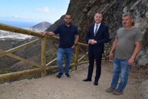 Gáldar inicia la recuperación del sendero Hoya de Pineda-Anzofé
