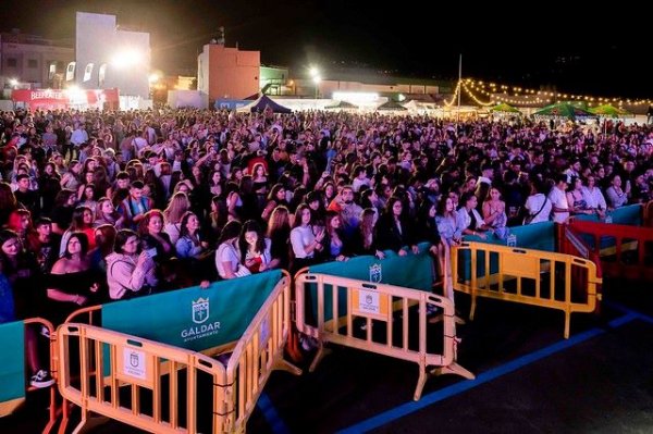 Gáldar: El Festival La Guancha pone en pie al público en su primera jornada