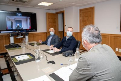 Torres se re&uacute;ne con los presidentes de los clubes canarios que disputan ligas profesionales de f&uacute;tbol y baloncesto