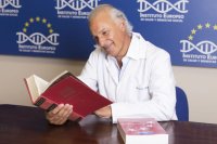 "La obesidad dispara el riesgo de infartos e ictus", seg&uacute;n el Profesor y Doctor en Cardiolog&iacute;a Manuel de la Pe&ntilde;a