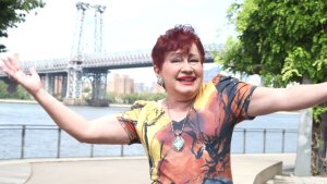 Música: Elba Robles presenta nuevo sencillo “Loca”