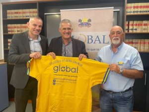 Guaguas Global renueva su compromiso con la Lucha Canaria de Gran Canaria