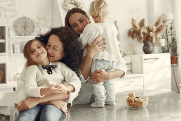 Descubre los principales desafíos que enfrentan las mujeres madres emprendedoras en España