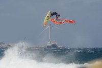 Windsurf: El canario Marino Gil protagoniza un comienzo &eacute;pico en Pozo Izquierdo