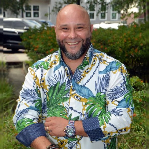 M&uacute;sica: Edwin &ldquo;El Calvito&rdquo; Reyes presenta &ldquo;Baila Cha Cha Cha&rdquo; (V&iacute;deo)