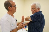 Sanidad prescribe sistemas de monitorizaci&oacute;n de glucosa para diab&eacute;ticos tipo 2 en los centros de salud de Canarias