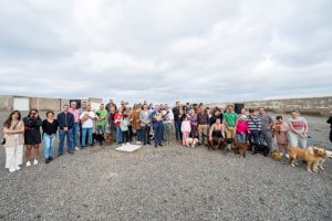 Arranca con la primera piedra el pionero CETA de El Sobradillo en un acto que sienta las bases del bienestar animal en Gáldar