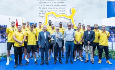 Antonio Morales felicita al Club de Voleibol Guaguas, campe&oacute;n de la Supercopa de Espa&ntilde;a 2023