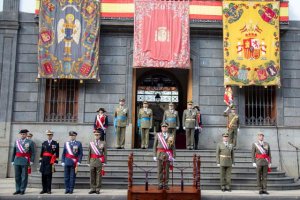 Acto de la Pascua Militar, presidido por el Jefe del Mando de Canarias del Ej&eacute;rcito de Tierra