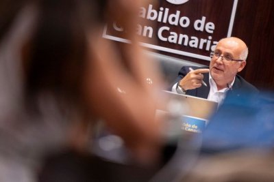 El Cabildo de Gran Canaria condena la "traici&oacute;n a Canarias" del PP y VOX ante la crisis de menores migrantes no acompa&ntilde;ados