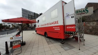 El ICHH instala una unidad móvil de donación en el Centro Comercial Las Arenas