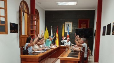 El Pleno de La Aldea de San Nicol&aacute;s aprueba por unanimidad una moci&oacute;n institucional contra la instalaci&oacute;n de macrogranjas marinas en su litoral