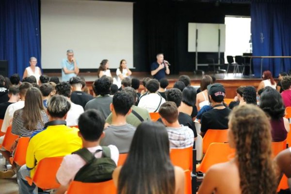 Unos 38.500 estudiantes de 823 centros canarios participan este curso en la evaluaci&oacute;n de diagn&oacute;stico