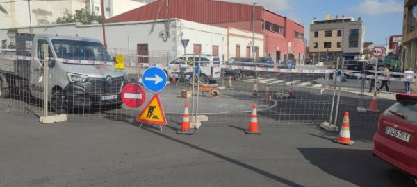 Contigo Fuerteventura denuncia que el grupo de gobierno de la capital majorera hace las obras tarde y mal