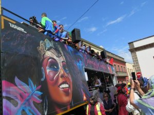 Abierto el plazo para adquirir las entradas a la carroza ‘La Jungla’ que recorrerá las calles de Guía en la Gran Cabalgata del Carnaval