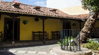 La Gomera: El Cabildo impulsa la adecuaci&oacute;n de la Casa de la Aduana para su reapertura