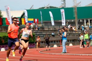 Atletismo: Gara Fuentes P&eacute;rez del Club Chimuelos Runners logra su mejor marca y se sit&uacute;a entre las mejores del mundo