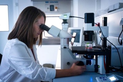 Fundaci&oacute;n DISA lanza la octava convocatoria de sus Premios a la Investigaci&oacute;n Biom&eacute;dica en Canarias