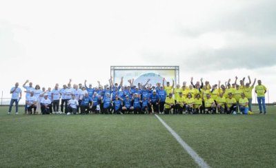 Canarias celebra el primer derbi de fútbol caminando de los Centros de Día de Mayores de AlGolpito