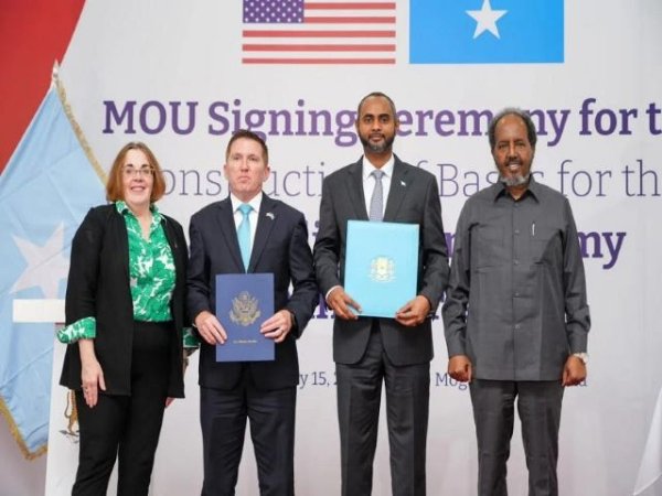 Artículo de opinión: &#039;Podría decirse que el acuerdo sobre la base entre Estados Unidos y Somalia tiene motivos ocultos&#039;