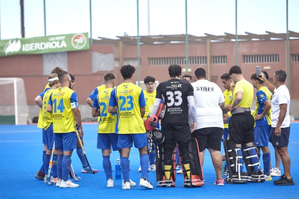 Hockey: La UD Taburiente cae por la mínima ante el FC Barcelona en un partido muy disputado (1-2)