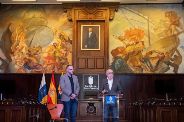 El Cabildo homenajea al pintor grancanario Jesús Arencibia en el 30 aniversario de su fallecimiento