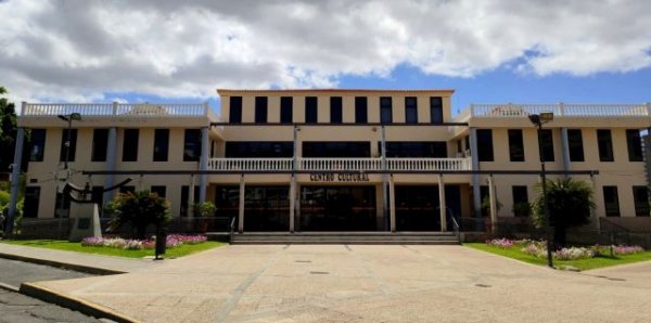 El ICHH instala un punto de donación temporal en el Centro Cultural de Los Cristianos