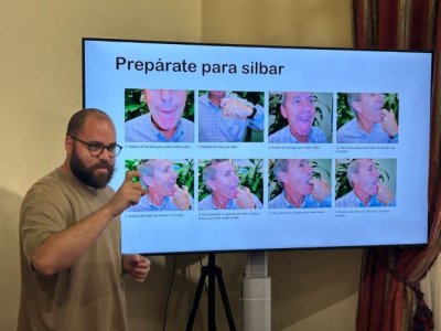 El Mes de Canarias divulga el valor patrimonial del silbo gomero con talleres prácticos en el Archipiélago