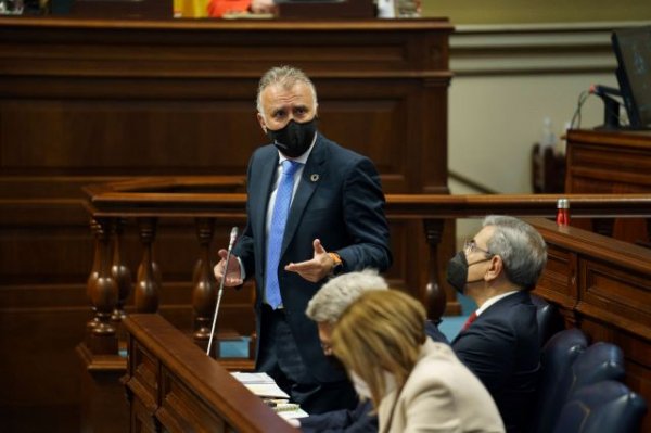 Torres remarca los datos actuales de creación de empleo y de recuperación del turismo en Canarias