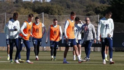 España se la juega en Grecia, donde nunca ha perdido
