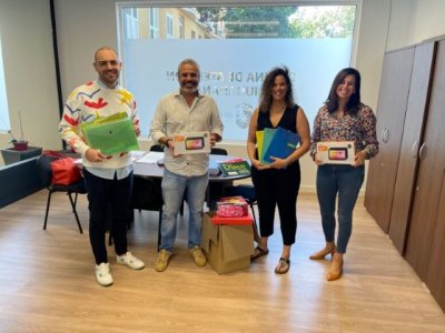 El Festival Universitario UNIFEST recaud&oacute; m&aacute;s de 1.200 euros que han sido destinados a material escolar para las familias con menos recursos