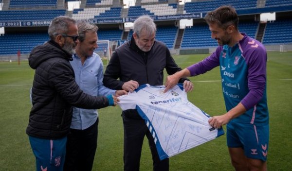 Clavijo destaca el esfuerzo del CD Tenerife para devolver al club a Segunda Divisi&oacute;n