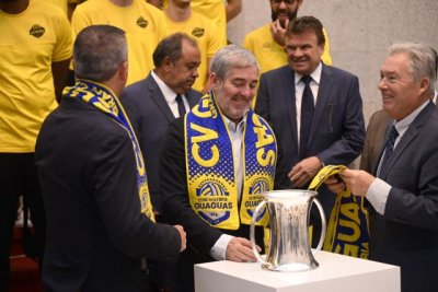 Voleibol: Gobierno y Cabildo reciben al CV Guaguas por la conquista de la Copa del Rey 2024