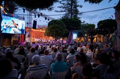 Gáldar: Facaracas celebra la XXI Noche de Folías con un lleno en la Plaza de Santiago