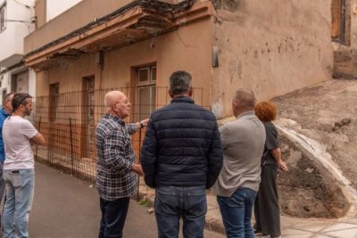 Gu&iacute;a: UxGC-Gu&iacute;a se re&uacute;ne con vecinos de Becerril para escuchar sus propuestas