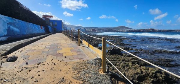 G&aacute;ldar: Arreglo de los da&ntilde;os de la borrasca en la playa del Agujero