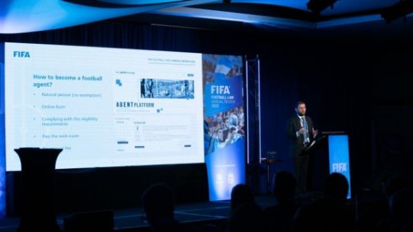 Las novedades del nuevo reglamento de agentes anunciado por la FIFA