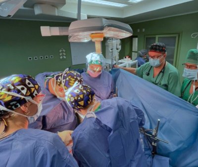 El Hospital La Candelaria renueva la acreditación que certifica su excelencia en trasplantes hepáticos