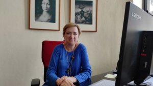 La directora del museo madrileño Lázaro Galdiano reflexiona en el hogar natal de Galdós acerca de la imagen de la mujer en el arte