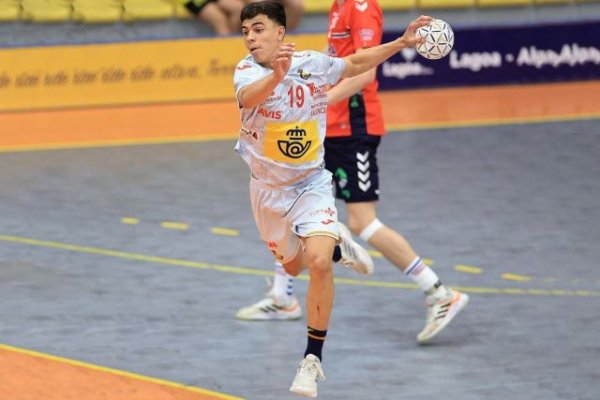 Balonmano: Alberto Delgado conquista el Torneo Internacional de Lagoa con la Selecci&oacute;n Espa&ntilde;ola Juvenil