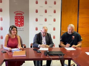 La Gomera: Cabildo y Hupalupa firman un convenio para potenciar la práctica del buceo en la isla