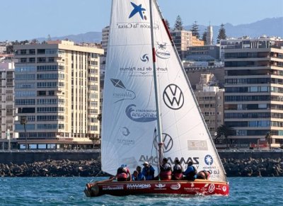 Vela Latina Canaria: El Portuarios Puertos de Las Palmas acaba con la imbatibilidad del Villa de Ag&uuml;imes Ybarra y alcanza el liderato del Campeonato Aguas de Teror
