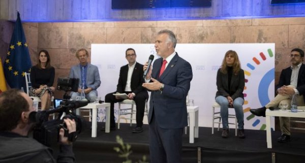 Torres reafirma la apuesta de Canarias por la sostenibilidad en la clausura del ‘I Encuentro Canarias Sostenible’