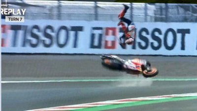Marc M&aacute;rquez, evacuado de urgencia al hospital tras una nueva ca&iacute;da